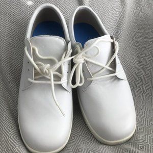 Ambulator by Apex lace up